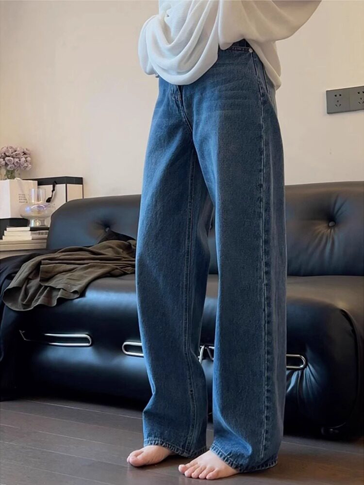 Women's blue slim-fit wide-leg jeans